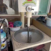 داغ زن و رشته گیر فالوده