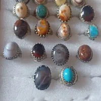 انگشتر های بسیار زیبا و جذاب است