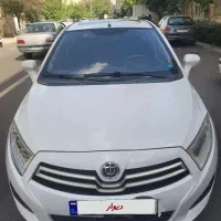 برلیانس H230 اتوماتیک، مدل ۱۳۹۴