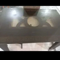 میز چهار نفره با دو صندلی