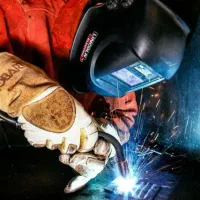 جوشکاری ونبشی کشی ونصب ولت