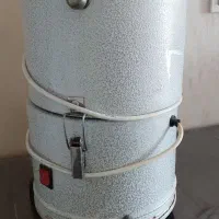 تعدادی لوازم خانگی و آشپزخانه