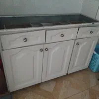 کابینت فلزی همراه سنگ روکابینت