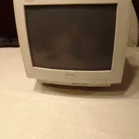 مانیتور قدیمی شارپ