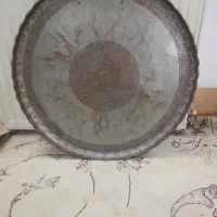 سینی مجمعه قدیمی|کلکسیون اشیاء عتیقه|قم, زنبیل آباد|دیوار