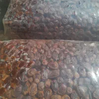 فروش مقداری خرمابرای شیره گرفتن اینا