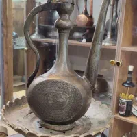 آفتابه لگن و دخل و رادیو لامپی و مجمع قلم و ...