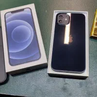 اپل iPhone 12 با حافظهٔ ۱۲۸ گیگابایت
