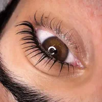 کاشت و اکستنشن مژه لیفت و لمینت مژه وابرو|خدمات آرایشگری و زیبایی|آبیک, |دیوار