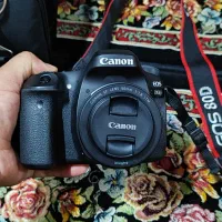 دوربین canon