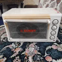 ماکروفر  به فروش می‌رود