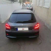 207 اتوماتیک تمیز|خودرو سواری و وانت|اصفهان, کوی امیریه|دیوار