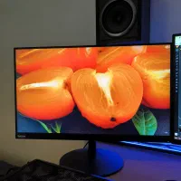 مانیتور Lenovo 2k فریم لس