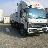 جک ۱۲ تن اقساطی موجود در پارکینگ