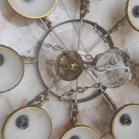 لوستر ۸ شاخه|لوستر و چراغ آویز|قم, شاه ابراهیم|دیوار