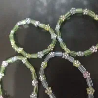 دستبند و گردنبند
