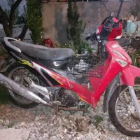 موتور بی کلاچ دارای برگه اوراق