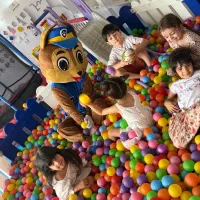 مربی خانه بازی