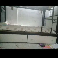 تخت دوطبقه دو طبقه