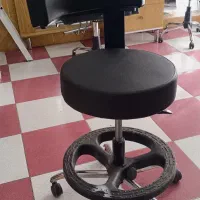 صندلی آرایشگاه میز ناخن