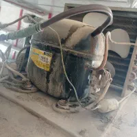 یخچال و تعدادی قفسه به فروش میرسد|فروشگاه و مغازه|سیرجان, |دیوار