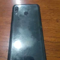 سامسونگ Galaxy A20s با حافظهٔ ۳۲ گیگابایت