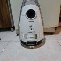 جاروبرقی سامسونگ۲۰۰۰ کاملا سالم و تمیز با مکش
