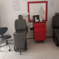 دکور و آیینه آرایشگاه
