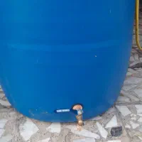 بشکه پلاستیکی ۲۰۰ لیتری شیر دار