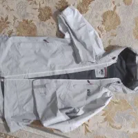 کاپشن سبک گورتکس