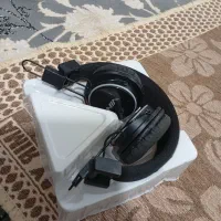 هدفون|صوتی و تصویری|فومن, |دیوار