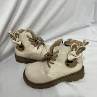 بوت خارجی|کفش و لباس بچه|سیرجان, |دیوار