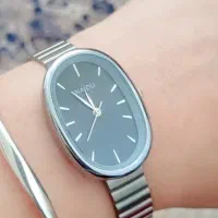 ساعت|ساعت|شیراز, بعثت|دیوار