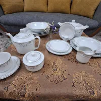 سرویس چینی اصل زرین نقره کوب ۹ نفره