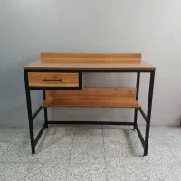 میز تحریر|میز تحریر و کامپیوتر|نیشابور, گمنام غربی|دیوار