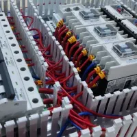 رفع اشکال برقی ساختمان روشنایی و صنعتی