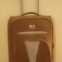 چمدان مسافرتی