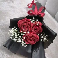 دسته گل رز سه شاخه|گل مصنوعی|خوی, |دیوار