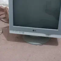 مانیتور ۱۷