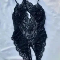 لباس زیر زنانه