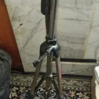 سه پایه دوربین عکاسی