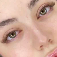 کاشت مژه