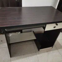 میز کامپیوتر