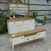 آیینه و کنسول