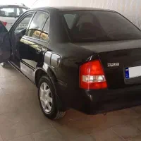 مزدا ۳۲۳ تمام ژاپنی