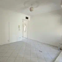 آپارتمان ۴۵ متری / پارکینگ ماشین/انباری