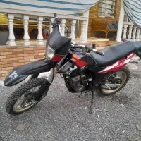 یک دستگاه موتورسیکلت