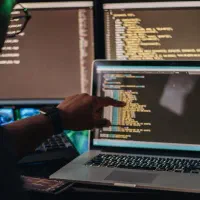 آموزش برنامه‌نویسی پروژه محور(وب و موبایل)