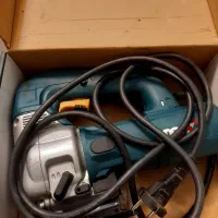 اره چکشی عمود بر