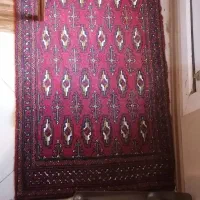 قالیچه دست باف و یک جفت بالشت پشتی ترکمن